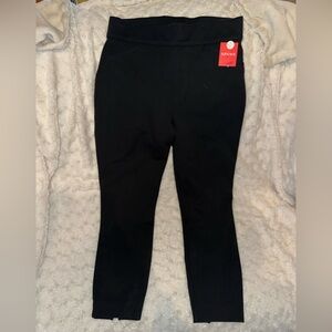 SPANX Perfect Front Slit Leggings Women Size Med Petite - NEW WITH TAGS